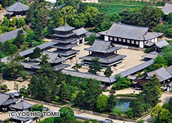 Buddhistische Gebäude im Tempelbezirk des Horyu-ji