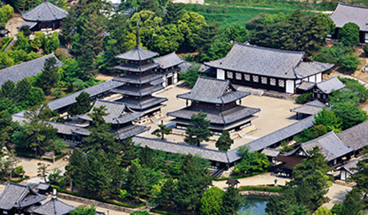 法隆寺地区的佛教建筑