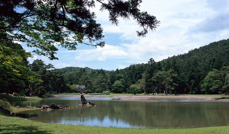 Hiraizumi – Temples, jardins et sites archéologiques représentant la Terre Pure bouddhiste