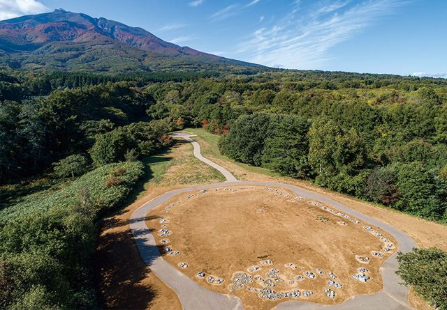 日本北部的縄文遺跡群